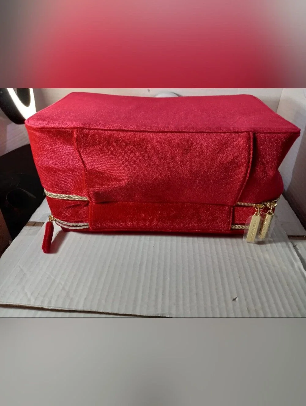 Vintage Estée Lauder Red Bow Velvet Soft 2 Zippered Layers Makeup Case TravelBag